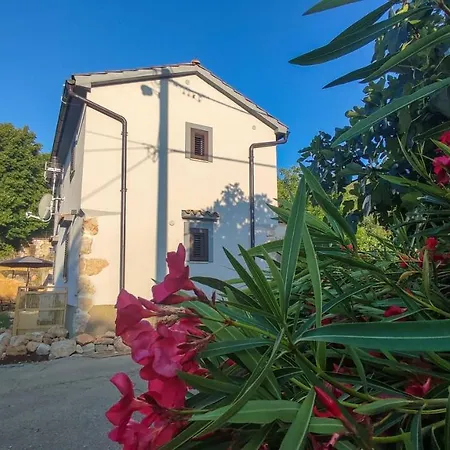 בית נופש Brsec