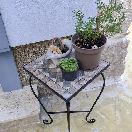 بيت للعطل Brsec